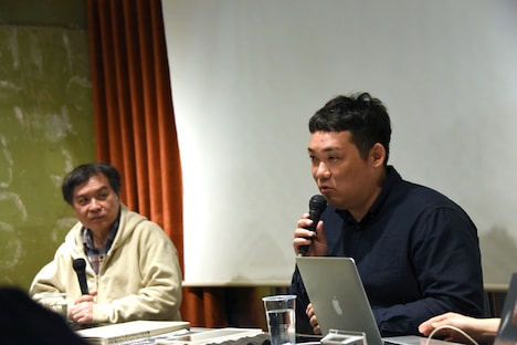 左から片渕須直、土居伸彰。