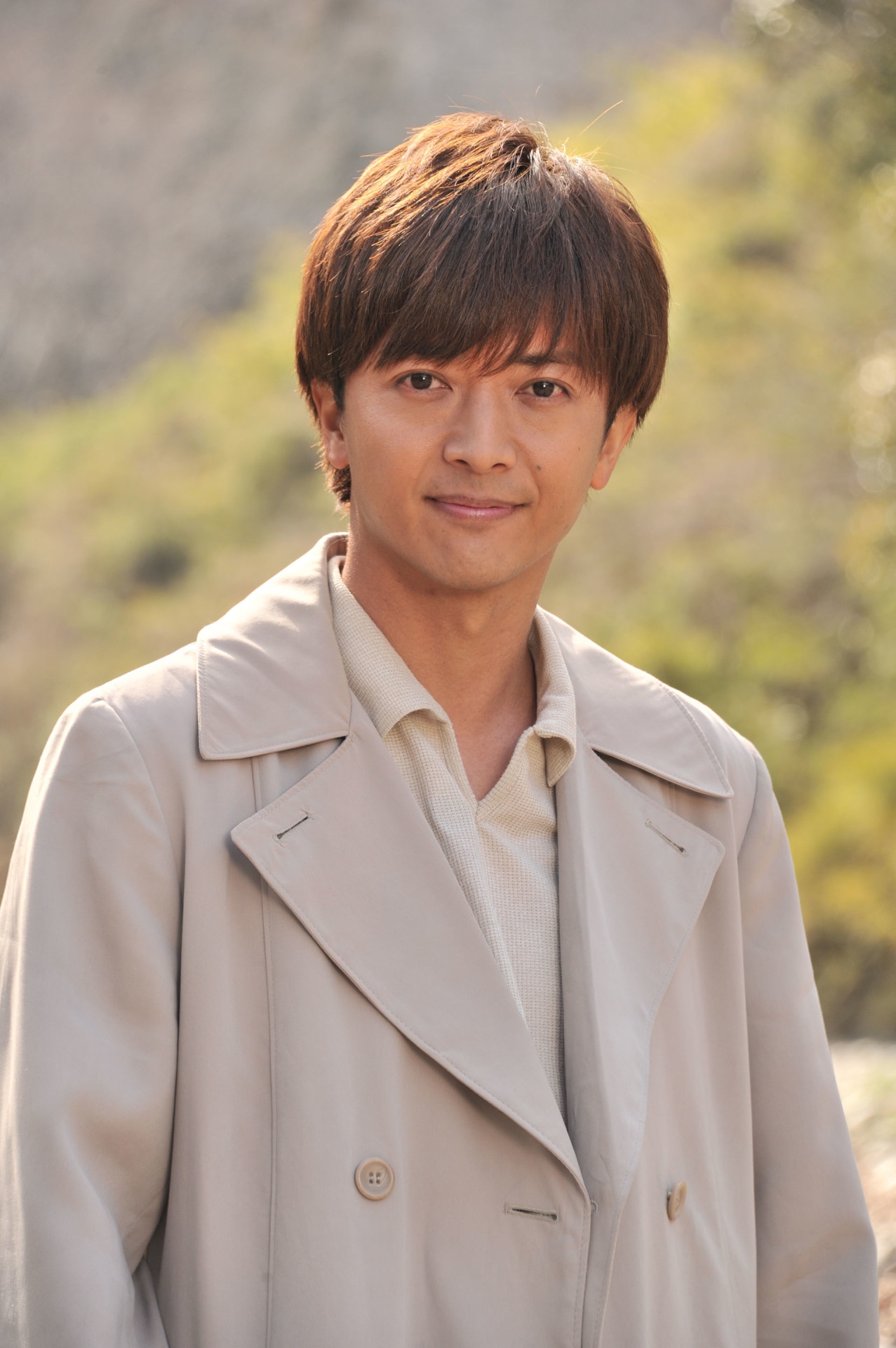森本亮治演じる相川始。