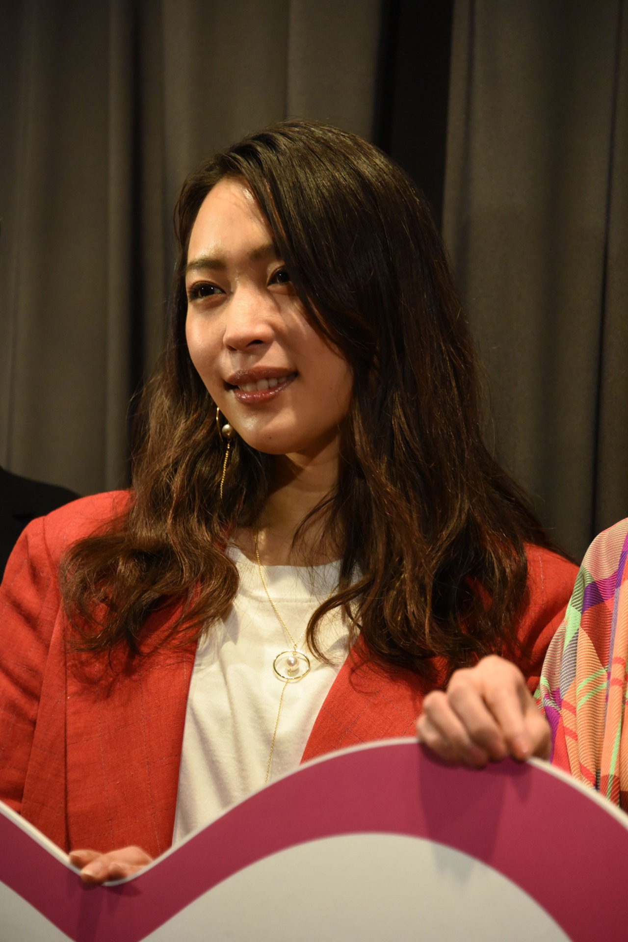 黒川芽以