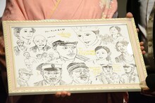 ロデオン・ガリュチェンコら来日キャストから阿部純子に贈られた色紙。