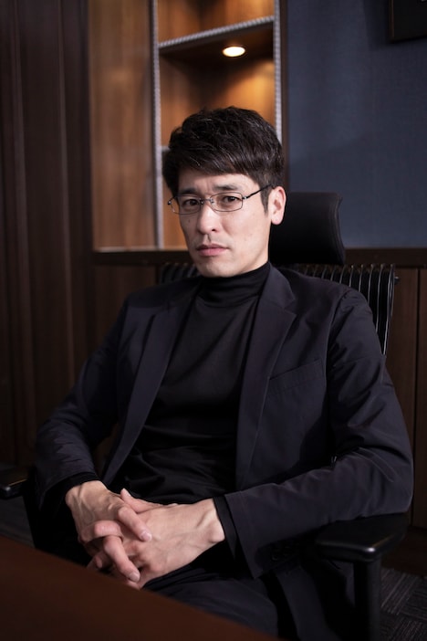 佐藤隆太演じる延暦寺タテル。