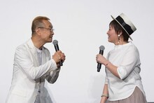 左から神谷明、伊倉一恵。