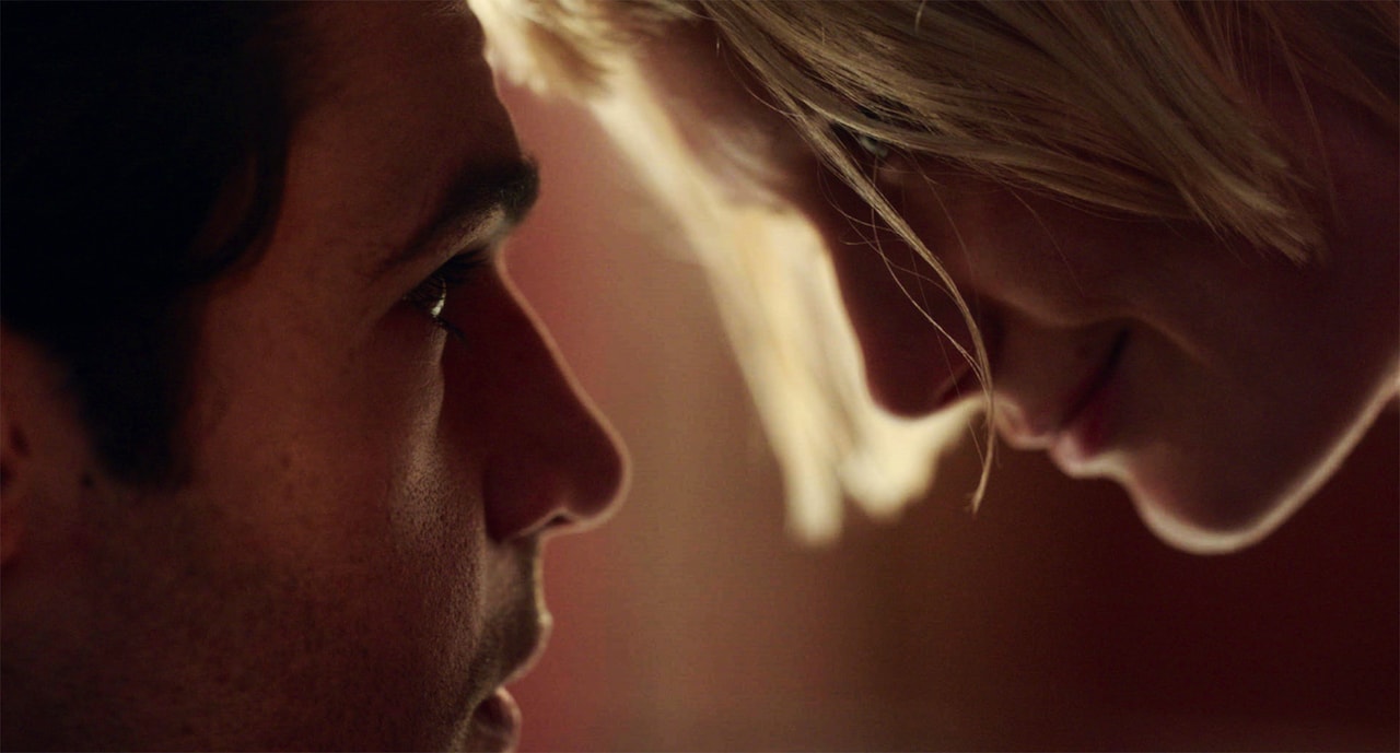 幼い娘をアイスピックで…村上龍原作「ピアッシング」冒頭2分15秒の映像解禁