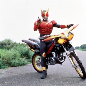 劇場版 仮面ライダーゴースト 100の眼魂とゴースト運命の瞬間 あらすじ 内容 スタッフ キャスト 作品情報 映画ナタリー 劇場版 仮面ライダーゴースト 100の眼魂とゴースト運命の瞬間 あらすじ 内容 スタッフ キャスト 作品情報 映画ナタリー
