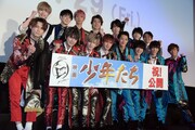 「映画 少年たち」SixTONES、Snow Manらの演技を本木克英が絶賛