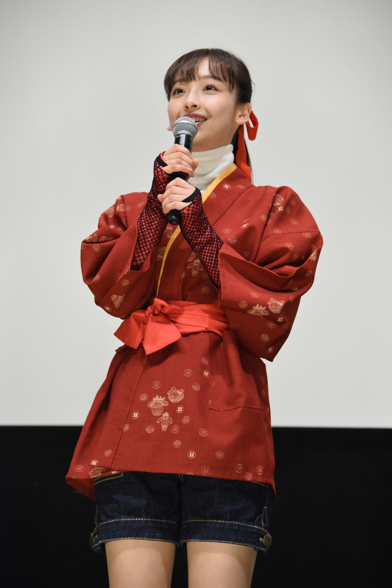 華村あすか