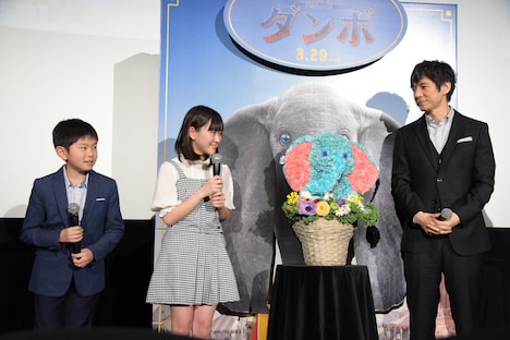 「ダンボ」公開御礼舞台挨拶の様子。