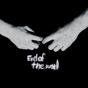「End of the world」ビジュアル