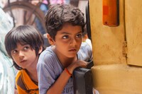 「クローゼットに閉じこめられた僕の奇想天外な旅」