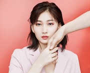 きのこ帝国の佐藤千亜妃、カネボウ化粧品「ALLIE」Webムービーソング書き下ろし