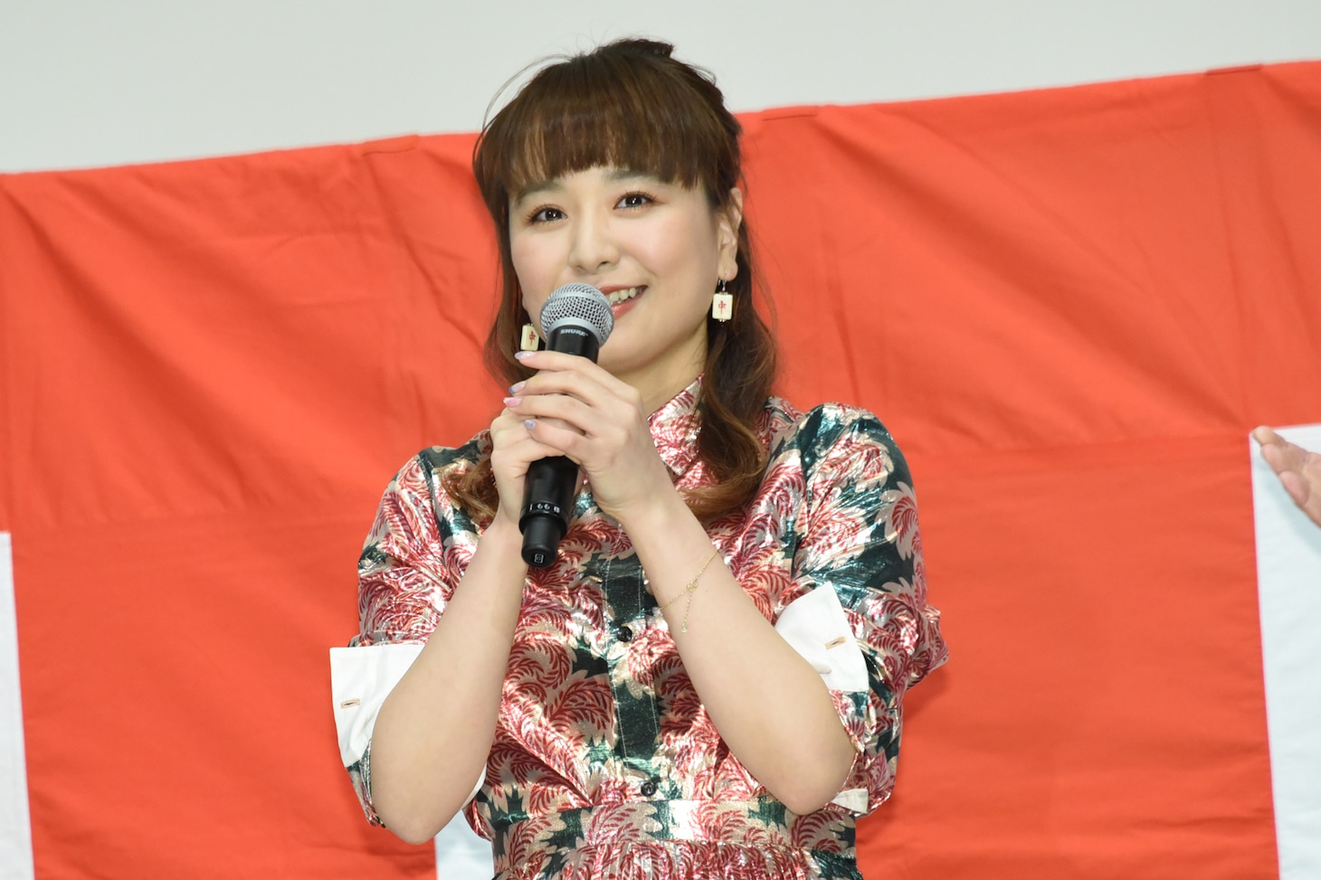 もも