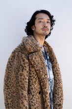 金子ノブアキ演じるゆる子。