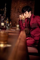 「濱正悟1st写真集」中面サンプル