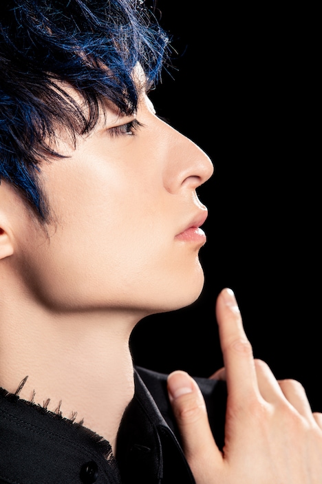 「濱正悟1st写真集」中面サンプル