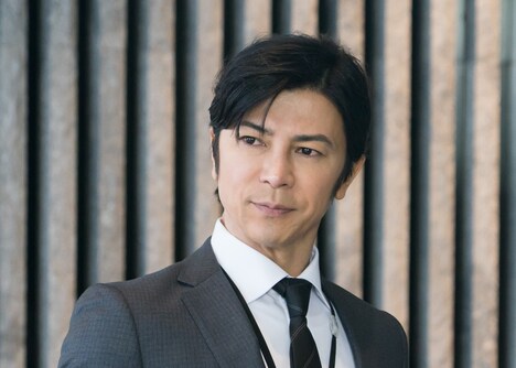 武田真治演じる米須雅人。