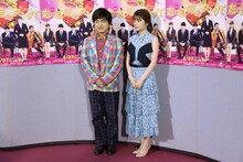 「恋と就活のダンパ」試写会の様子。左から加藤諒、小芝風花。