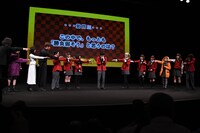 「勝負弱そうだと思うのは？」という質問に答えるキャストたち。