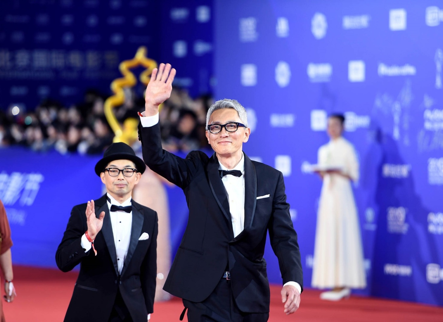 第9回北京国際映画祭に参加した松重豊（手前）。