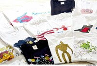 GBLより発売されるTシャツ。