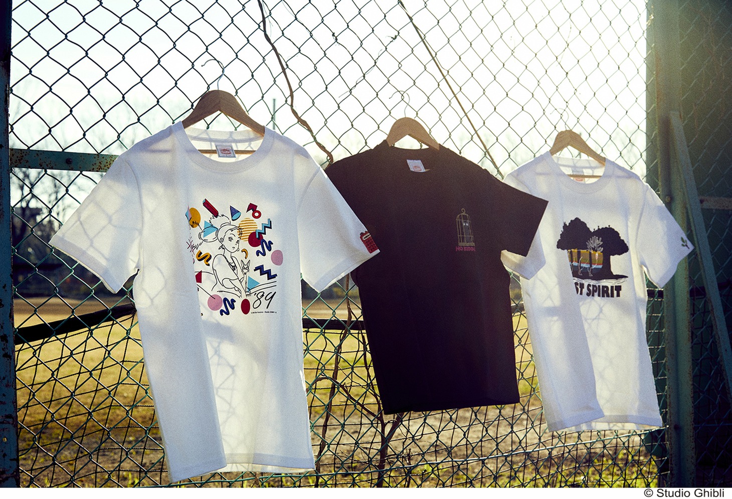 GBLより発売されるTシャツ。