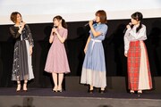 左から安済知佳、豊田萌絵、朝井彩加、黒沢ともよ。