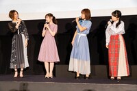 左から安済知佳、豊田萌絵、朝井彩加、黒沢ともよ。