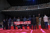 「空母いぶき」完成披露の様子。