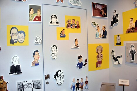 「キネマ旬報創刊100年記念 映画イラストレーター 宮崎祐治の仕事」の様子。