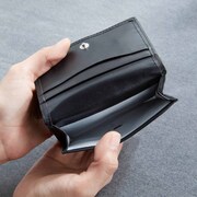 レザー名刺入れ（6400円）