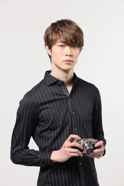 宮沢氷魚演じる伴野丈。