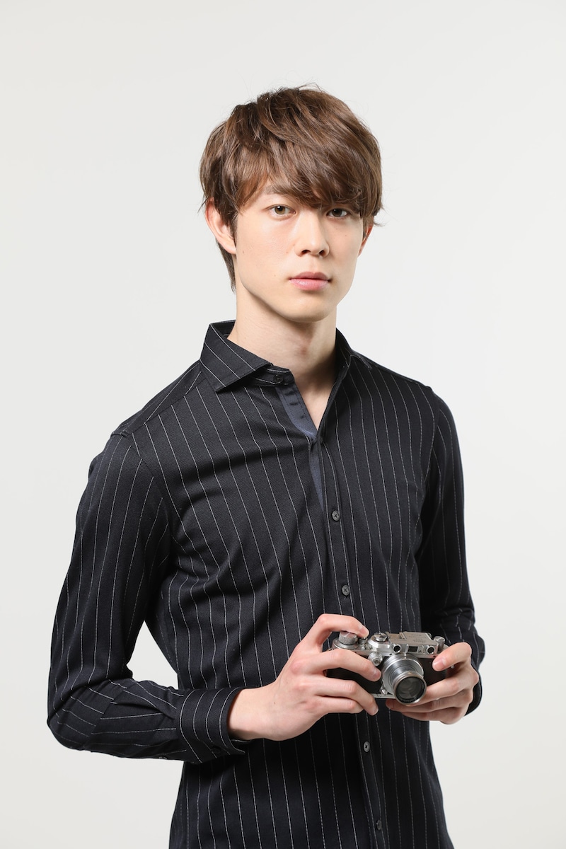 宮沢氷魚演じる伴野丈。