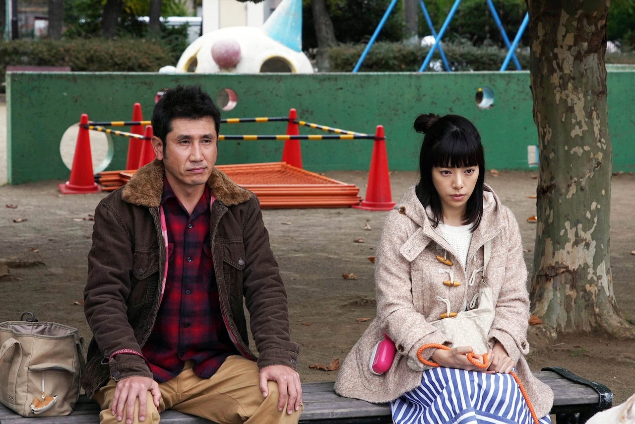 「柴公園」“恋する予告”が公開、おさんぽバッグ付きムビチケの先行販売決定