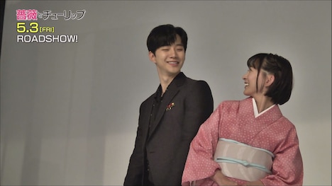 「薔薇とチューリップ」ポスターメイキング映像より。