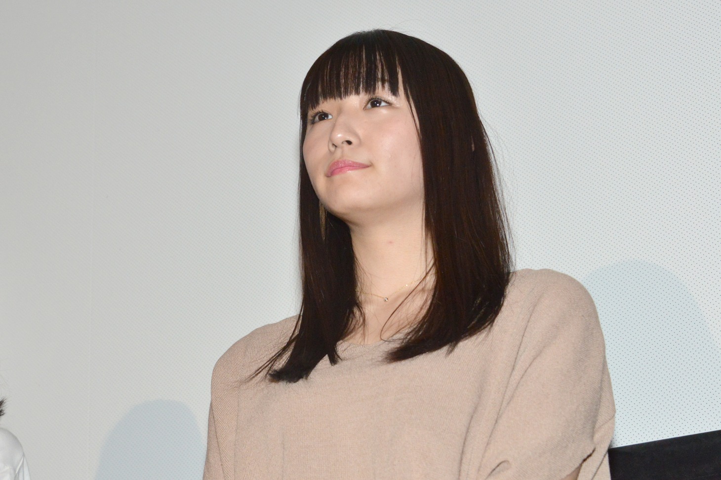 浅川梨奈