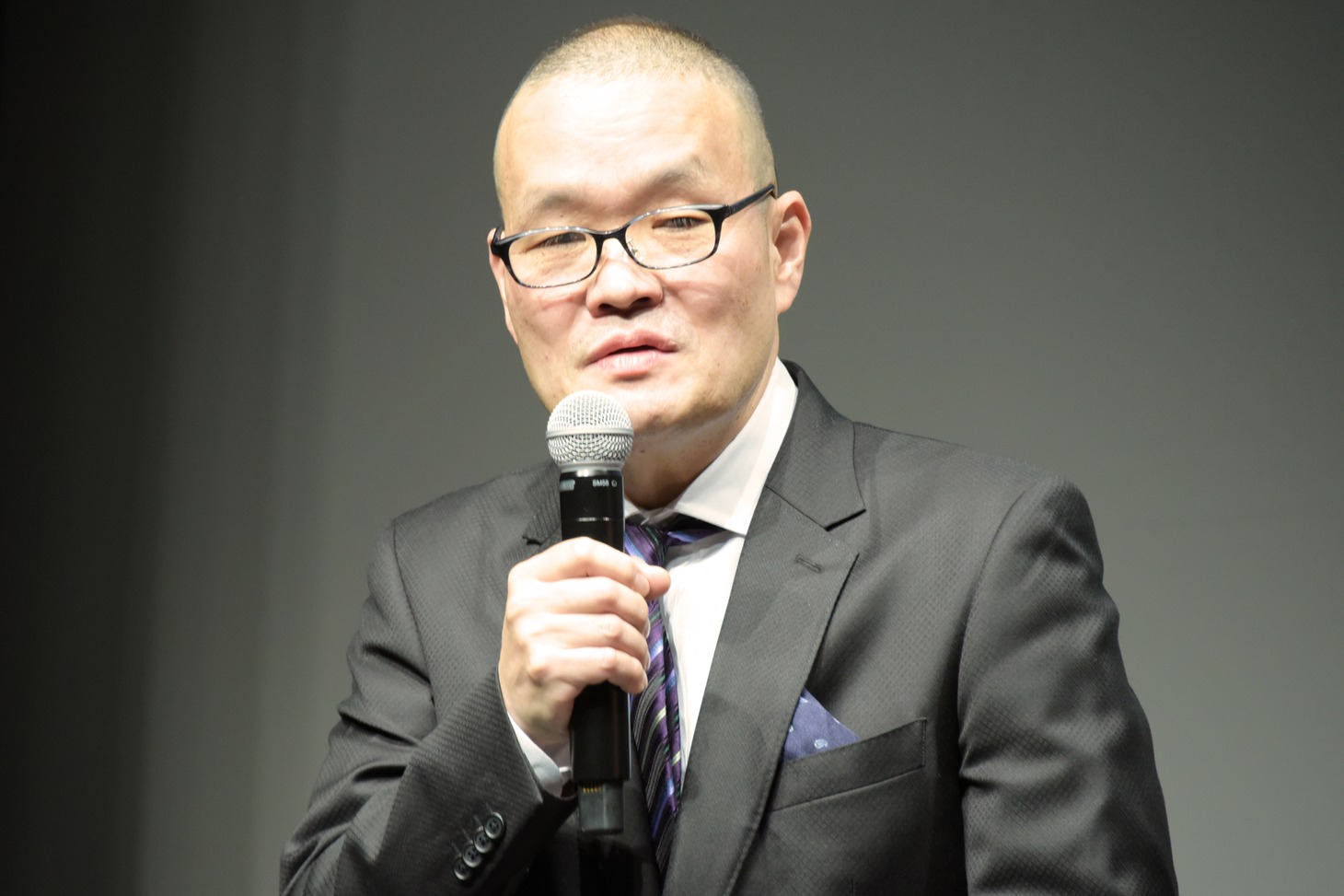 中田秀夫