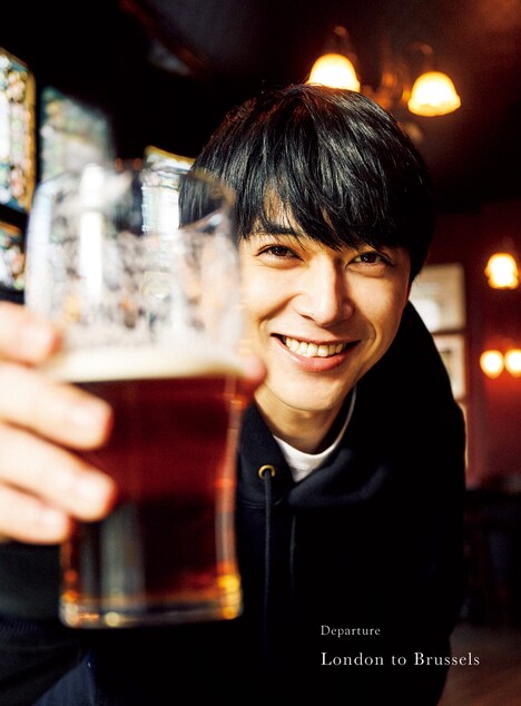 吉沢亮 写真集「Departure」BOOK2 書影