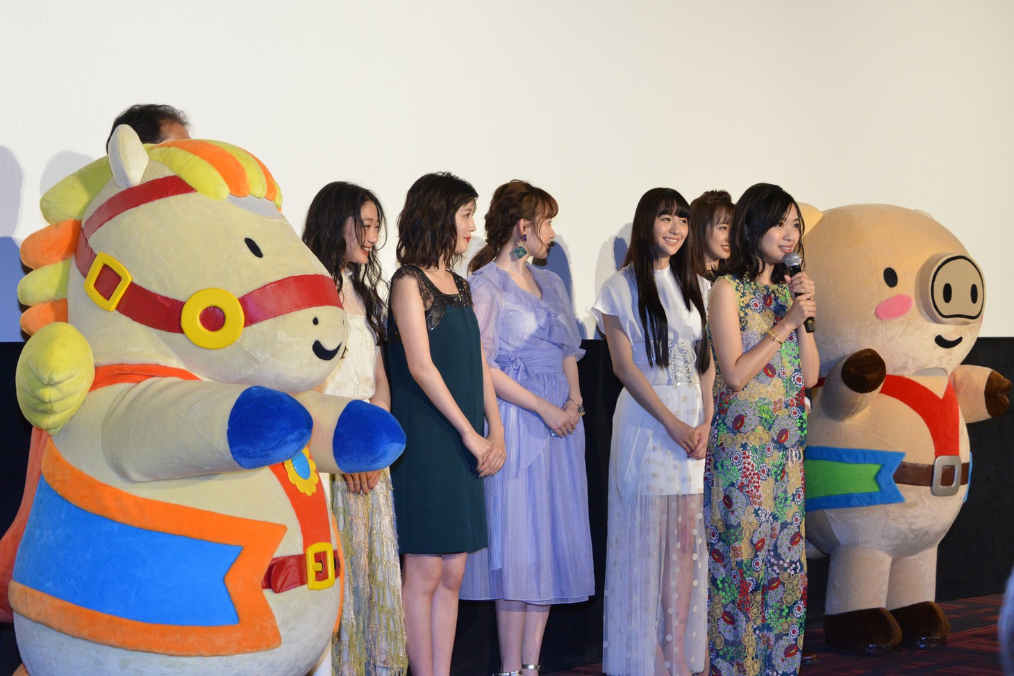 「映画 としまえん」初日舞台挨拶の様子。