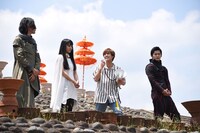 左から渡邊圭祐、大幡しえり、奥野壮、押田岳。