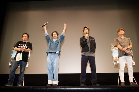 左から森井輝、森永悠希、佐野勇斗、橋本光二郎。