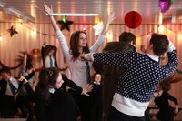 「アナと世界の終わり」