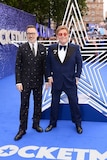 左からデヴィッド・ファーニッシュ、エルトン・ジョン。