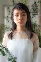 奈緒 by 山本春花