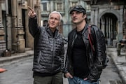 「アリータ:バトル・エンジェル」メイキング写真。左からジェームズ・キャメロン、ロバート・ロドリゲス。