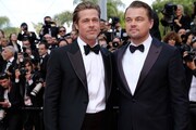 左からブラッド・ピット、レオナルド・ディカプリオ。