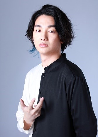 霧崎役の七瀬公。