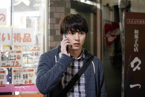 「シライサン」より、稲葉友演じる春男。