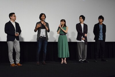 「劇場版 誰ガ為のアルケミスト」完成披露試写会の様子。