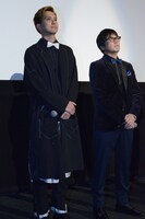 左から水野勝、大西信満。