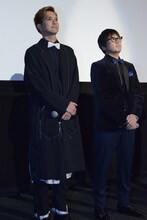 左から水野勝、大西信満。