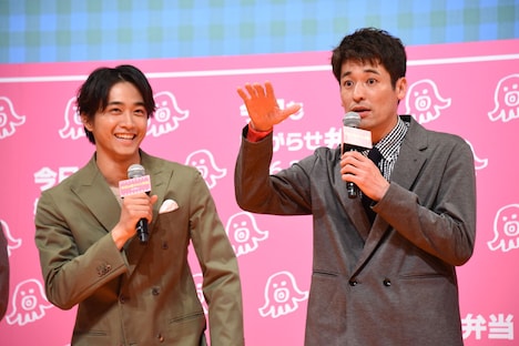 再共演を熱望する佐藤隆太（右）と佐藤寛太（左）。